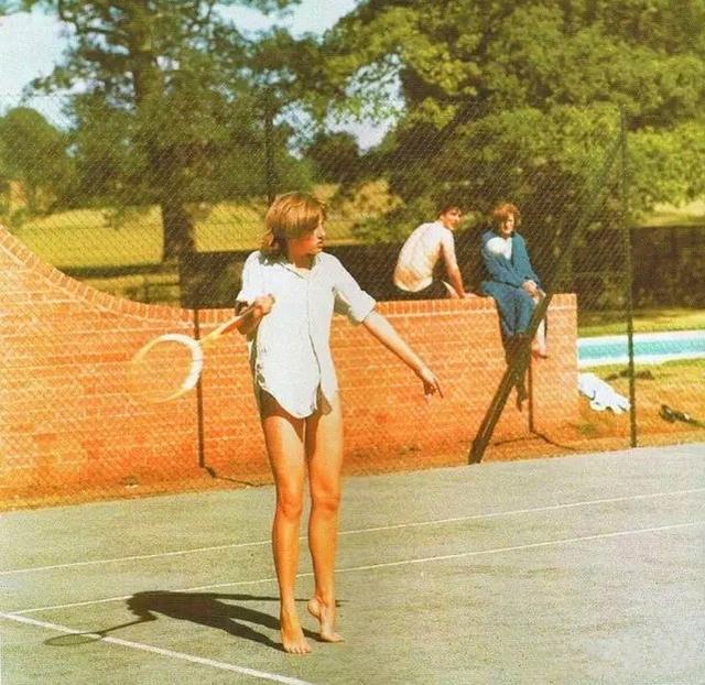 国少队的竞 国少队的竞