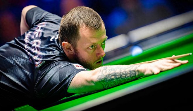 由于伤病和 由于伤病和