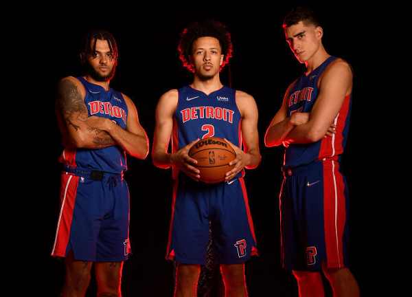 斯送上追帽 斯送上追帽