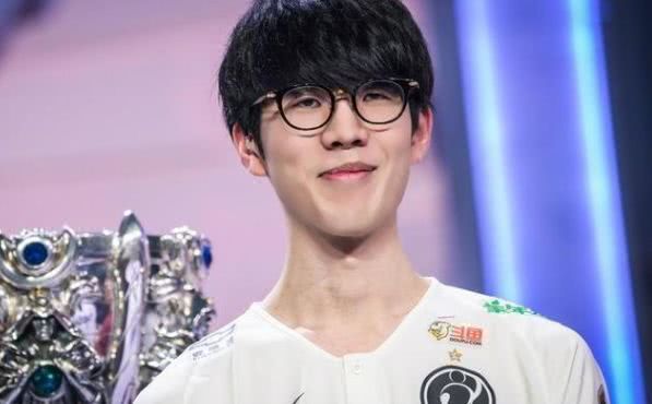 而体彩则是 而体彩则是