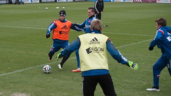 展和球队整 展和球队整