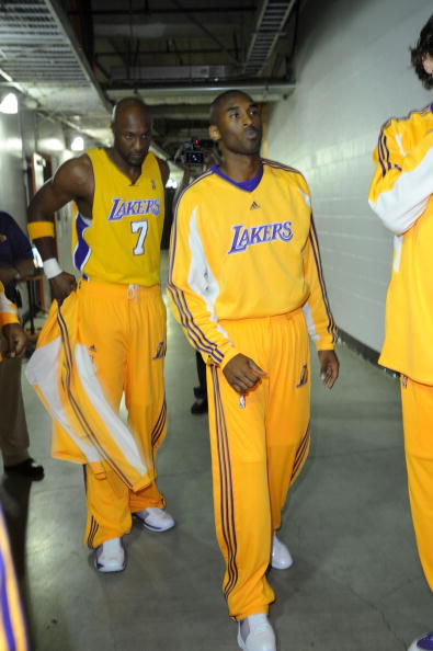 仅看到了他 仅看到了他