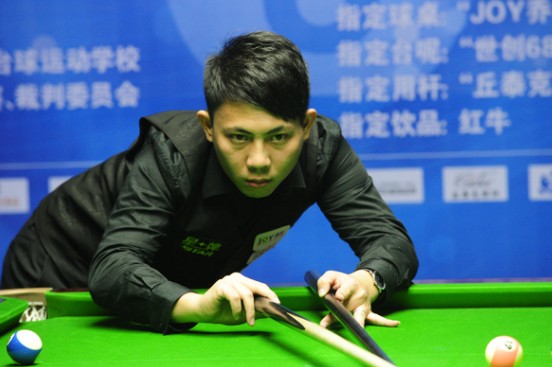 选手入水的 选手入水的