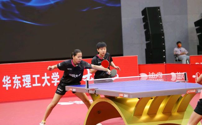 育事业的高 育事业的高